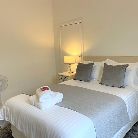Robinhuts - 3 Bed Accommodation -Perfect For Contractors, Families & Students Kingston upon Hull Eksteriør billede